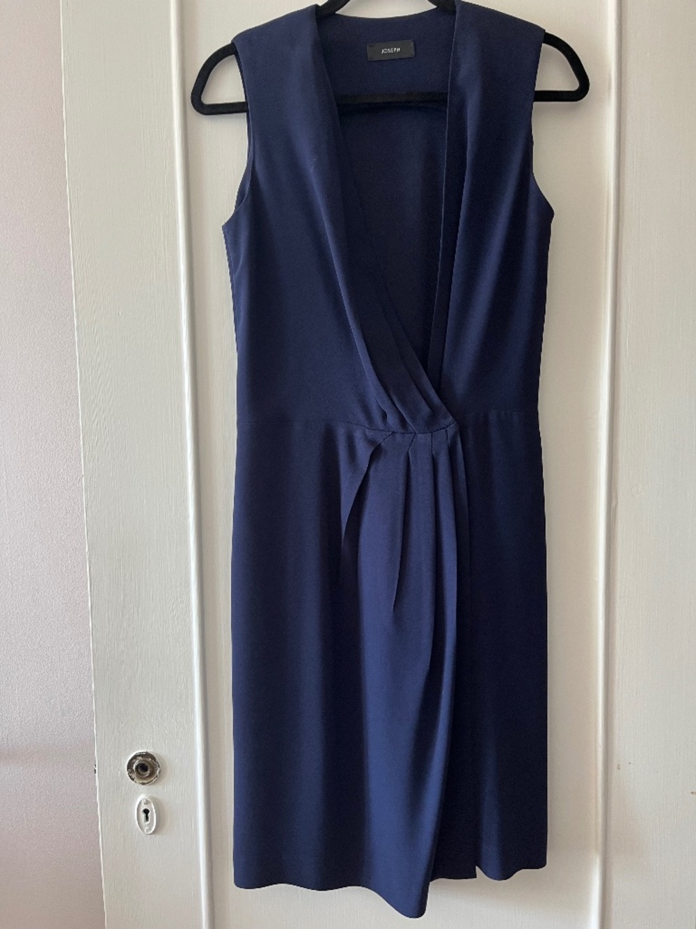 Elegant Joseph Navy Blue Crepe Wrap Dress, size 38 (us 6)
